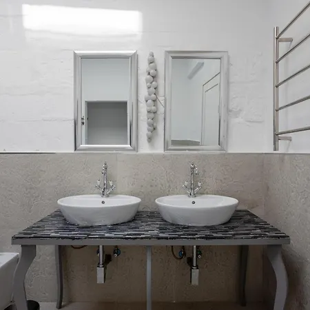 Historic Penthouse - Cityapartmentstay アパート バレッタ